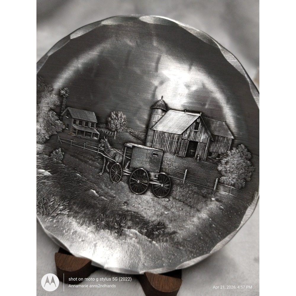 Wendell August Forge Amish Country Hand Hammered Aluminum Plate with Stand 4.5in